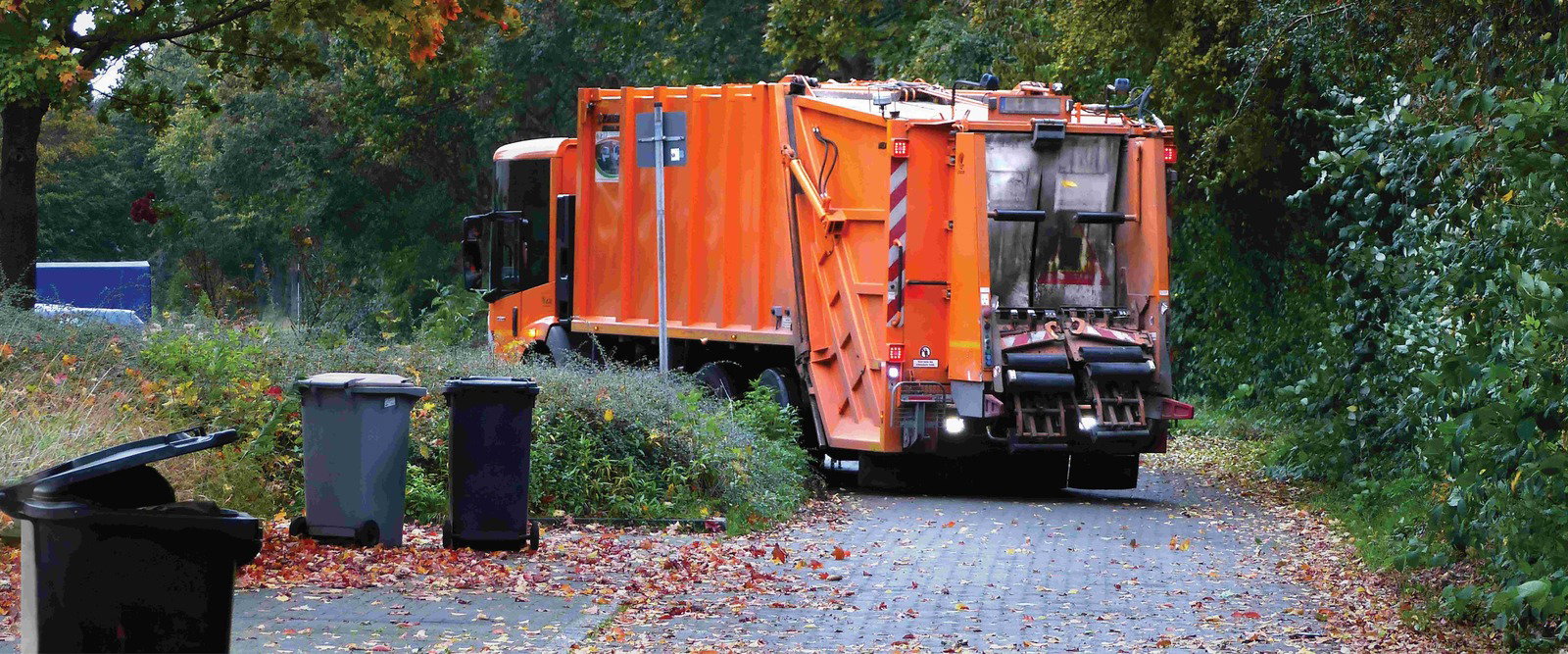 REEN Services Private Waste Collector (1) REEN Services Private Waste Collector (1)